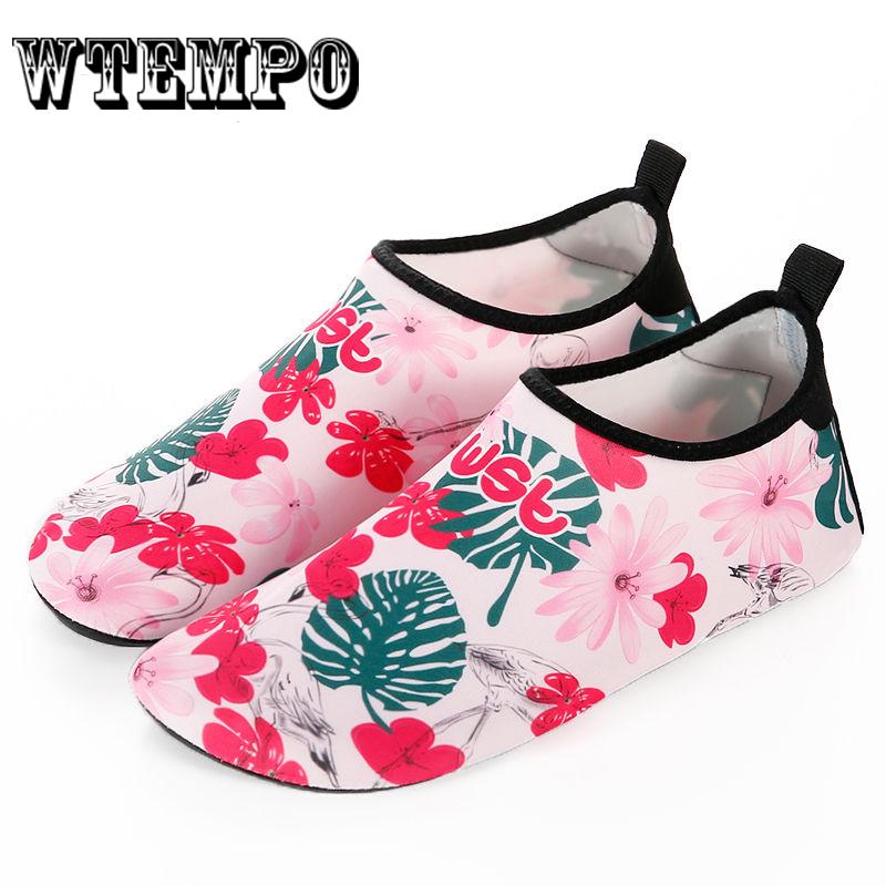 Pair of Shoes Yoga Gym Sport Running Socks Skin Shoes Aqua Water Shoes Trainers Sandals