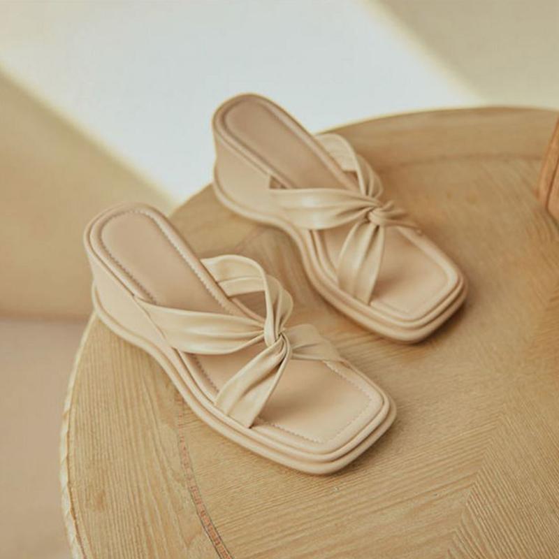 High-heeled Slippers Women's Summer Korean Version of All-match Comfortable Wedge Sandals Flip-flops Increased Sandals