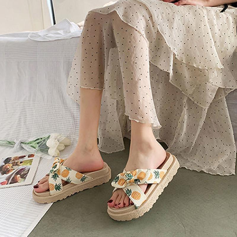 Women Open Toe Sandals and Slippers Women's Summer  Thick-soled Beach Shoes Seaside