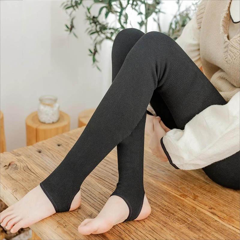 Cotton Trousers Women's Thickened and Velvet Leggings Autumn and Winter Wear Thin Vertical Threaded High Waist Warm Pants Step on The Foot Pants