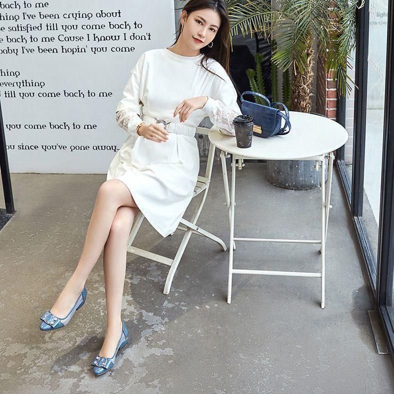 Women's Solid Color Breathable Casual Mesh Slip-on Shoes Office Ladies Spring Summer Large Size Leather Single Shoes