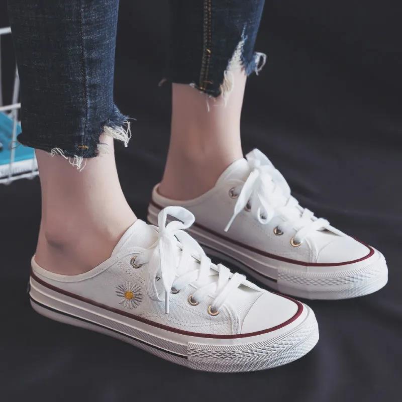 Small Daisy Canvas Shoes Women's Spring and Summer Large Size Slippers All-match Flat Heel Casual Shoes