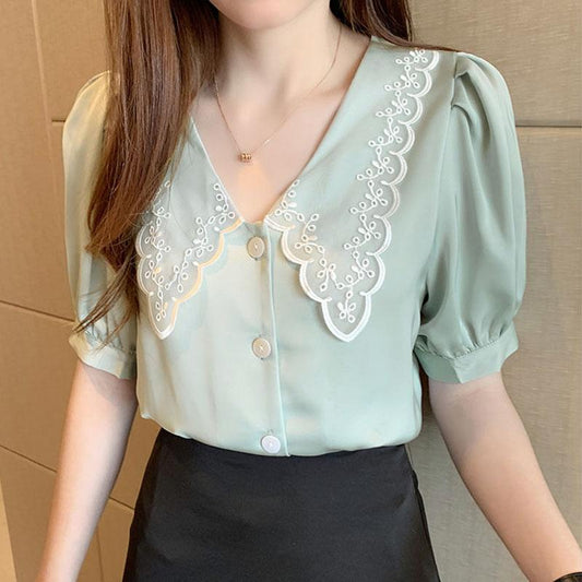 Short-sleeved T-shirt Women's Summer Loose Solid Color Lace V-neck Shirt Top