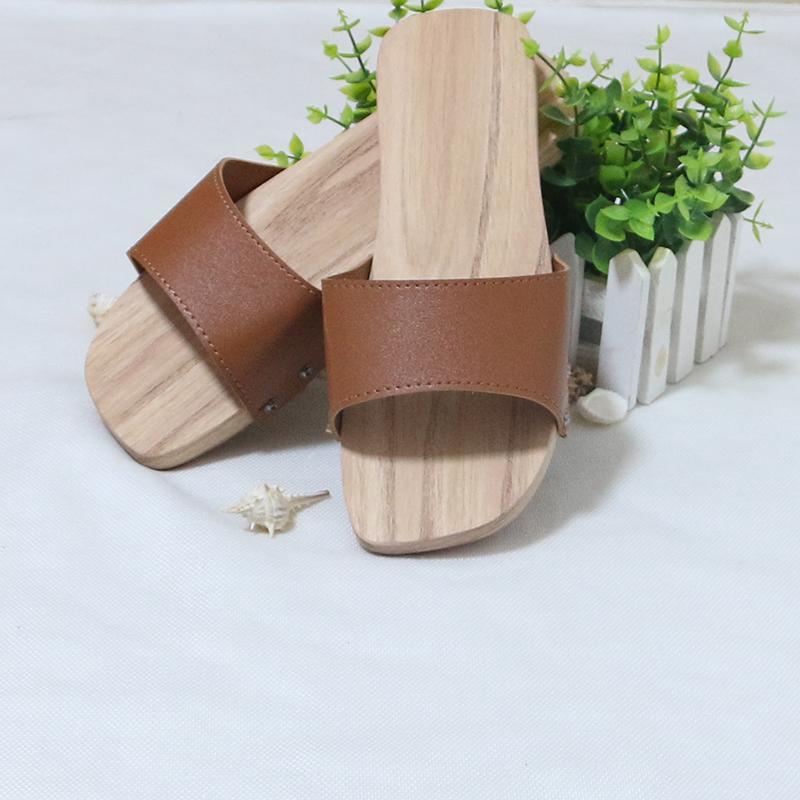 Wooden Slippers Women Clogs Men and Women Couple Models Sandals Bottom Indoor Bathroom Wooden Shoes