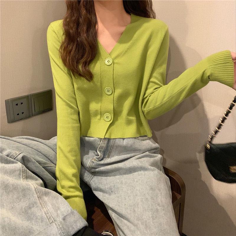 Spring and Autumn Knitted Cardigan Long Sleeve V-neck Sweater Solid Color Short Casual Coat