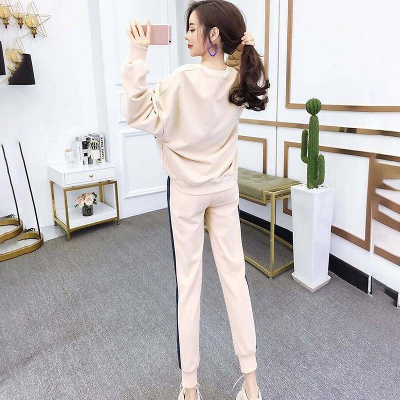 Sports Suit Women Loose Plus Velvet Thickened Long-sleeved Running Casual Two-piece Suit Warm and Breathable Comfort
