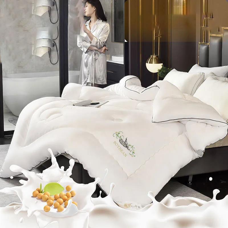 Four Seasons Soy Fiber Quilt Spring and Autumn Quilt Summer Cool Air Conditioning Quilt Thicken Warm Quilt Student Bedding