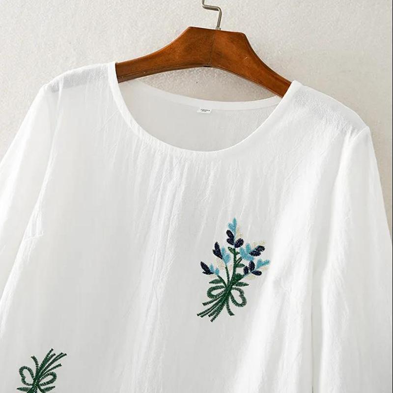 Pure Cotton T-shirt Women Summer Embroidered Art T-shirt Women Loose Top Three-quarter Sleeves Ethnic Style Bottoming Casual T-shirt