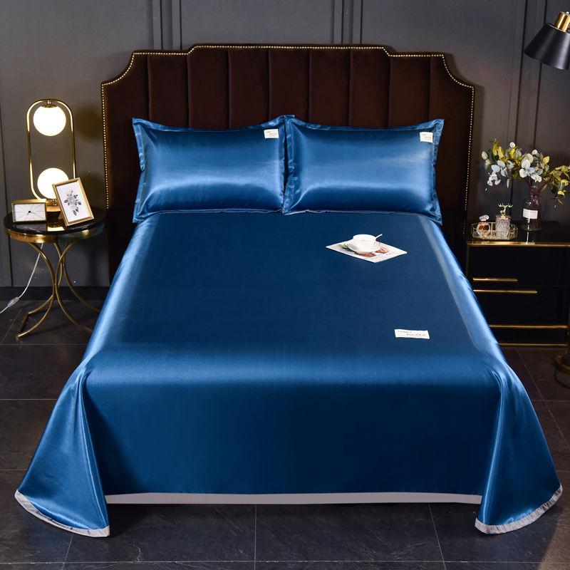 1.5m/1.8m/2m Light Luxury Ice Silk Mat Three-piece Soft Machine Washable Ice Silk Mattress Pillowcase Three-piece Set