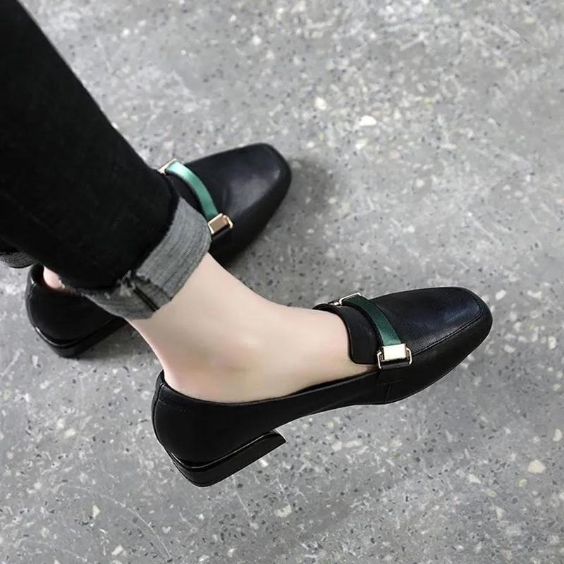 Soft Leather Single Shoes Women's Thick Heel Flat All-match Low-heel Square Toe British Style Retro Square Toe Leather Shoes for Work