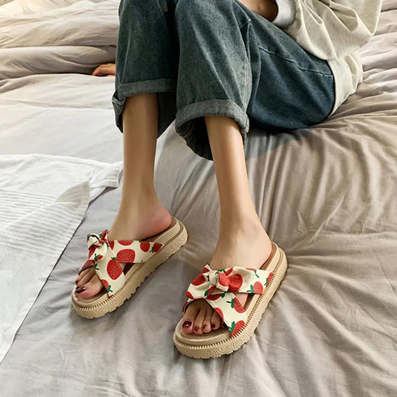 Women Open Toe Sandals and Slippers Women's Summer  Thick-soled Beach Shoes Seaside