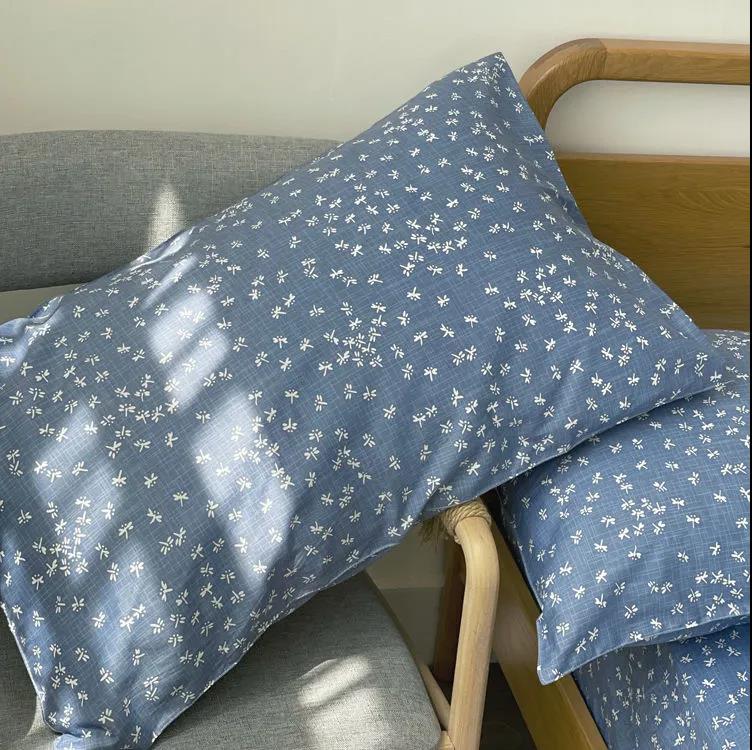 Two-pack of Twill Cotton Pillowcase Pastoral Style Floral Pillow Core Set Double Bed Bedding Set