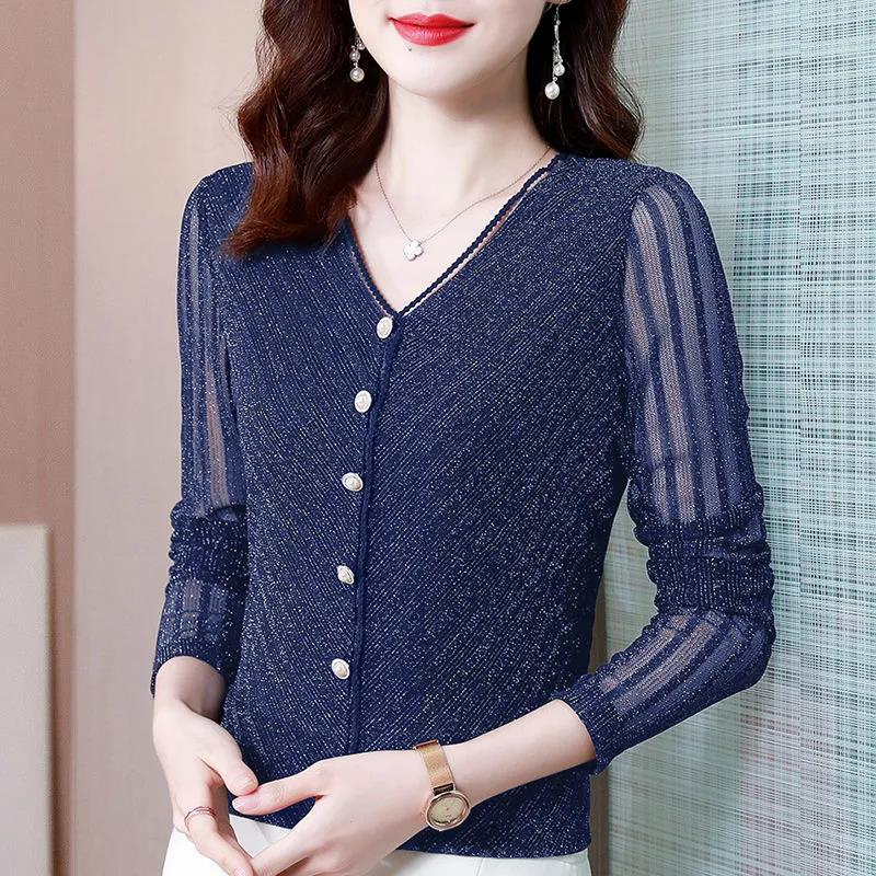 Women's Spring and Autumn Large Size Long Sleeve Bottoming Shirt Solid Color Lace V-Neck Slim Top