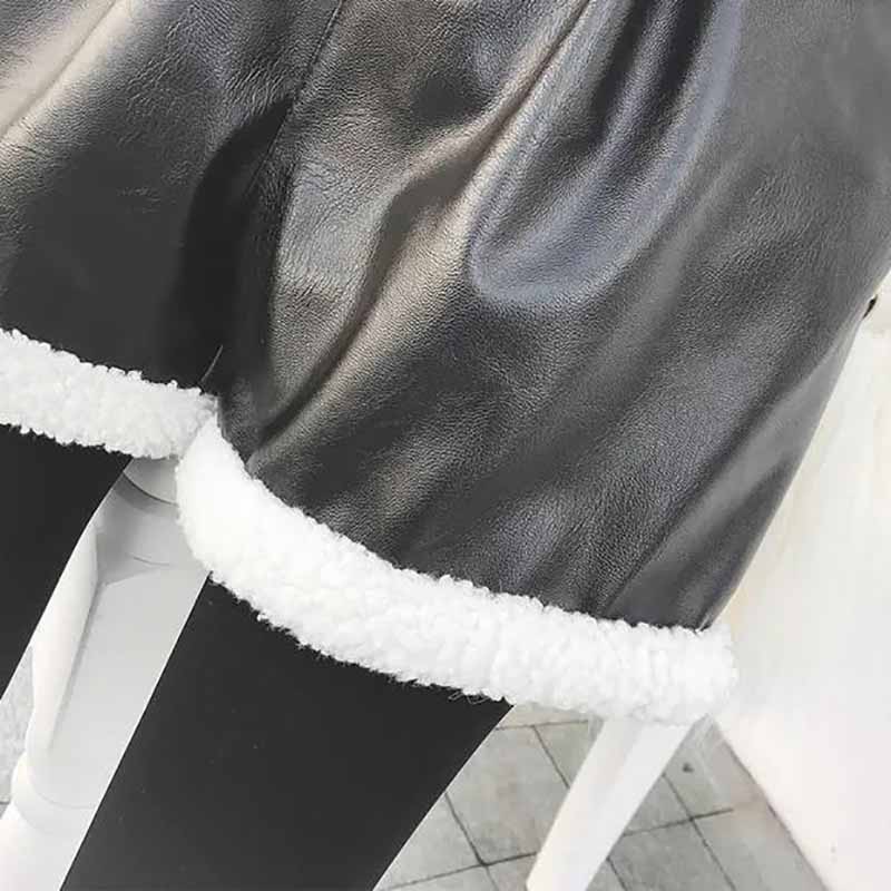 Leather Bottoming Women's Winter Stitching Lamb Wild Burrs Korean Version of PU Leather Pants Tide Thin Shorts Boots Pants