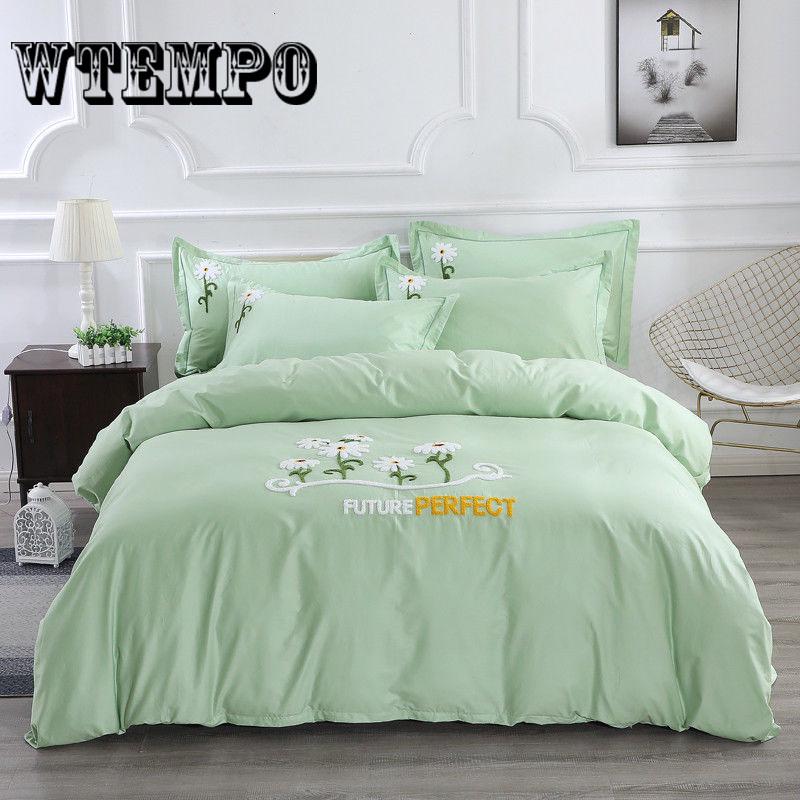 Comfortable Nude Sleeping Bedroom Bedding Set Summer Ice Silk Bed Four Sets of European Silk