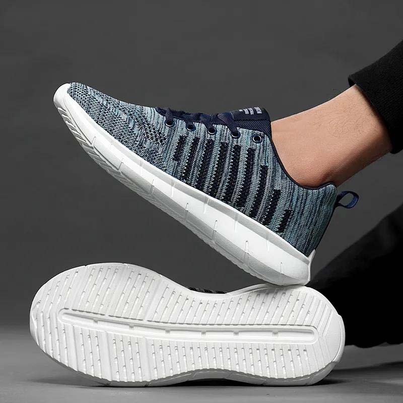 New Men's Mesh Sports Casual Trend Wild Breathable Flying Weave Running Shoes Light Sports Shoes