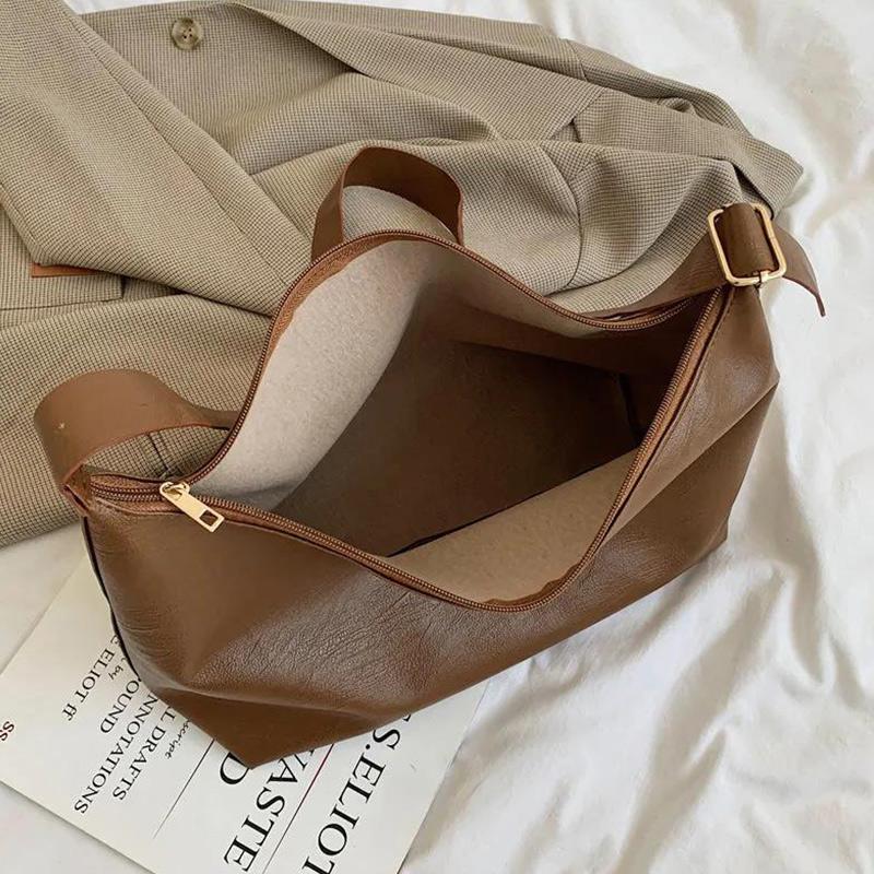 Large-capacity Bag Female Four Seasons Trend Fashion Casual All-match One-shoulder Underarm Soft Crossbody Bag