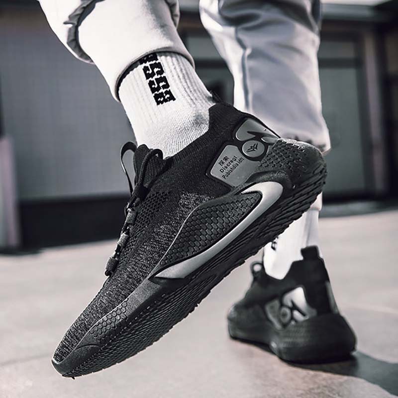 Spring Real Flying Knitting Shoes Men's Breathable Fashion Sneakers Black Gold Men's Sports Running Shoes Men's Shoes