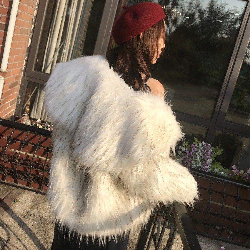 Winter Woman's Cotton Wool Coat Winter Cold warm Long sleeve fur jacket Trend Large size Fur coat