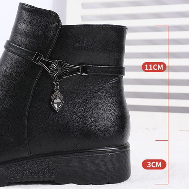 Women's Boots Winter Cotton Shoes Plus Velvet Anti-skid Warm Snow Boots Leather Shoes Waterproof Short Boots Women