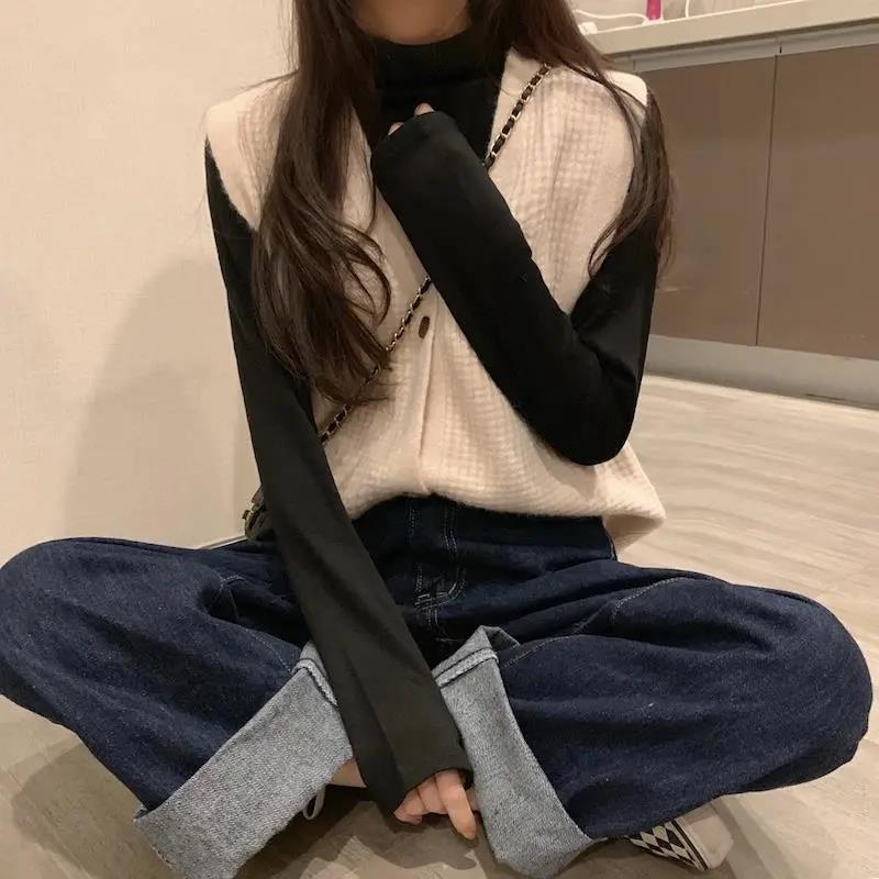 Spring and Autumn Vest Women's Outer Wear Korean Knit Bottoming Shirt Short Solid Color Button Top V-neck Loose