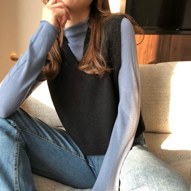 Spring and Autumn Fashion Vest Sweater Waistcoat Short Vest Knitted Simple Female Jacket