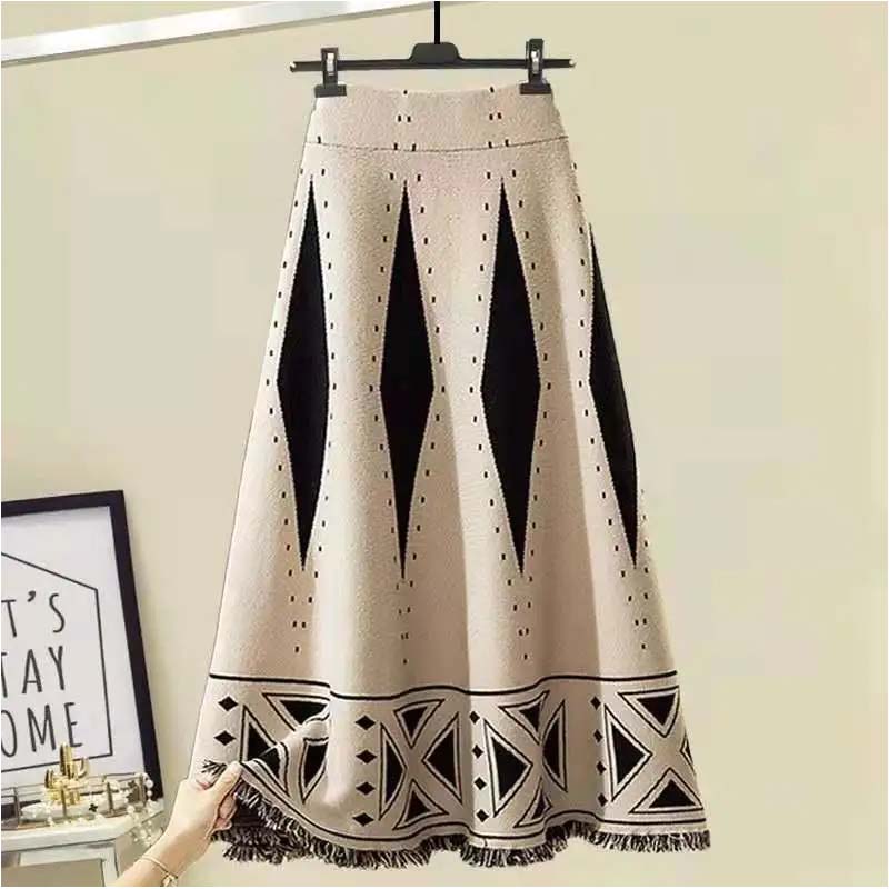 Women's Autumn and Winter Fashion Bottoming Shirt Warm Sweater Skirt Simple and Versatile Elastic Waist A-line Skirt