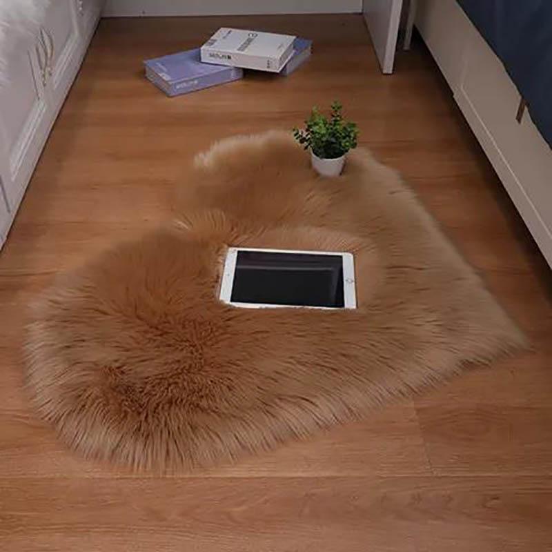 Heart Shaped Mushroom Imitation Wool Carpet Long Plush Cute Bedroom Bedside Teenage Heart Shaped Carpet Decoration 30 * 40/40 * 50cm