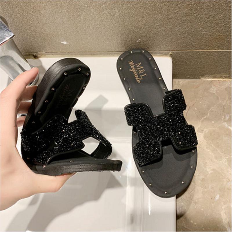 Slippers Women Wear 2020 Summer Korean Students Wild Fashion Rhinestone Slippers Flat Bottom Sandals and Slippers