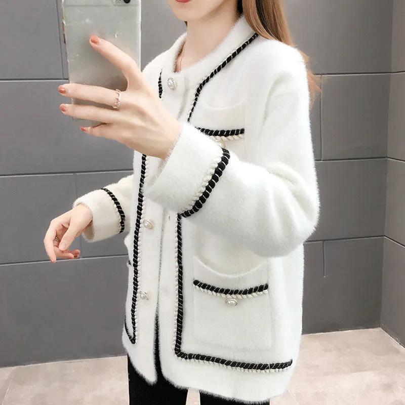 Xiaoxiangfeng Imitation Mink Velvet Thickened Short Coat Women's Spring and Autumn Long-sleeved Round Neck Knitted Cardigan Woolen Top
