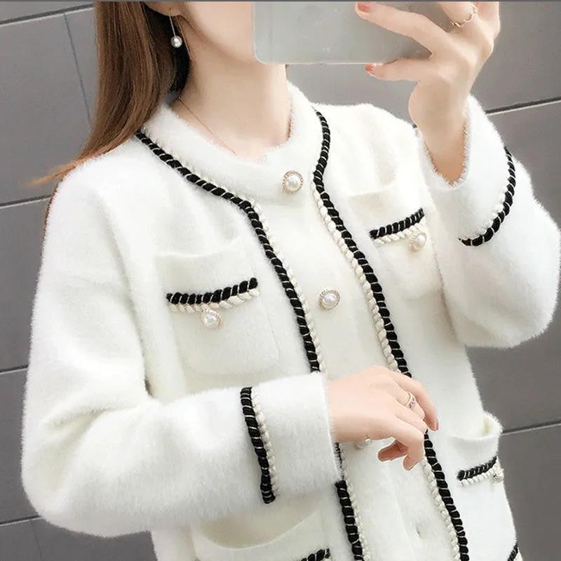 Xiaoxiangfeng Imitation Mink Velvet Thickened Short Coat Women's Spring and Autumn Long-sleeved Round Neck Knitted Cardigan Woolen Top