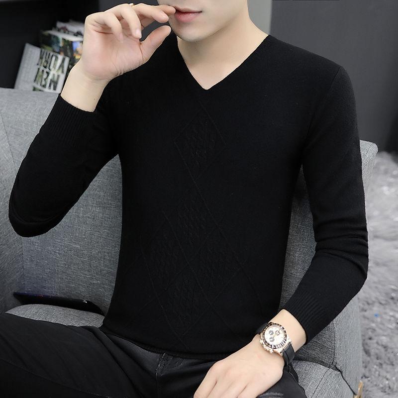 V-neck Sweater Men's Slim Type Autumn and Winter Bottoming Shirt Thin Section Korean Low-neck Sweater Seamless Sweater