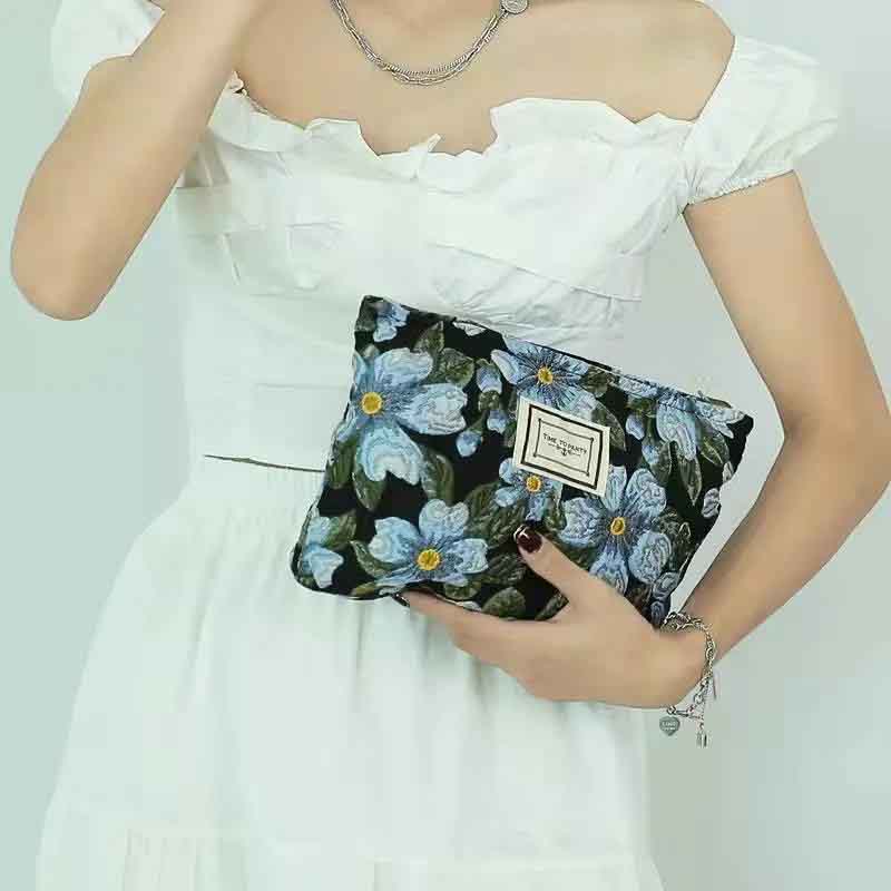 Blue Jacquard Cosmetic Bag Women's Retro Literary Simple and Elegant Flowers Convenient Small Bag