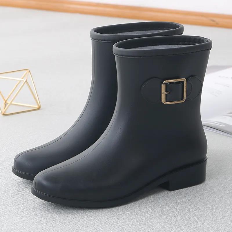 Rain boots women's mid-tube water shoes short boots non-slip flat plastic shoes kitchen shoes adult water boots