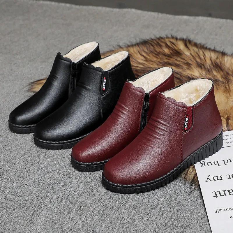 Thicken Middle-aged and Elderly Cotton Shoes Female Winter Mom Shoes Plush Fleece Warm Booties Comfortable Shoes with Non-slip Soft Sole