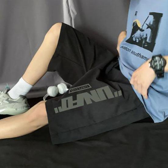 Men's Summer Casual Sports Shorts Men's Five-point Pants Loose Straight Beach Pants Men's Large Size Thin Breathable Short Pants