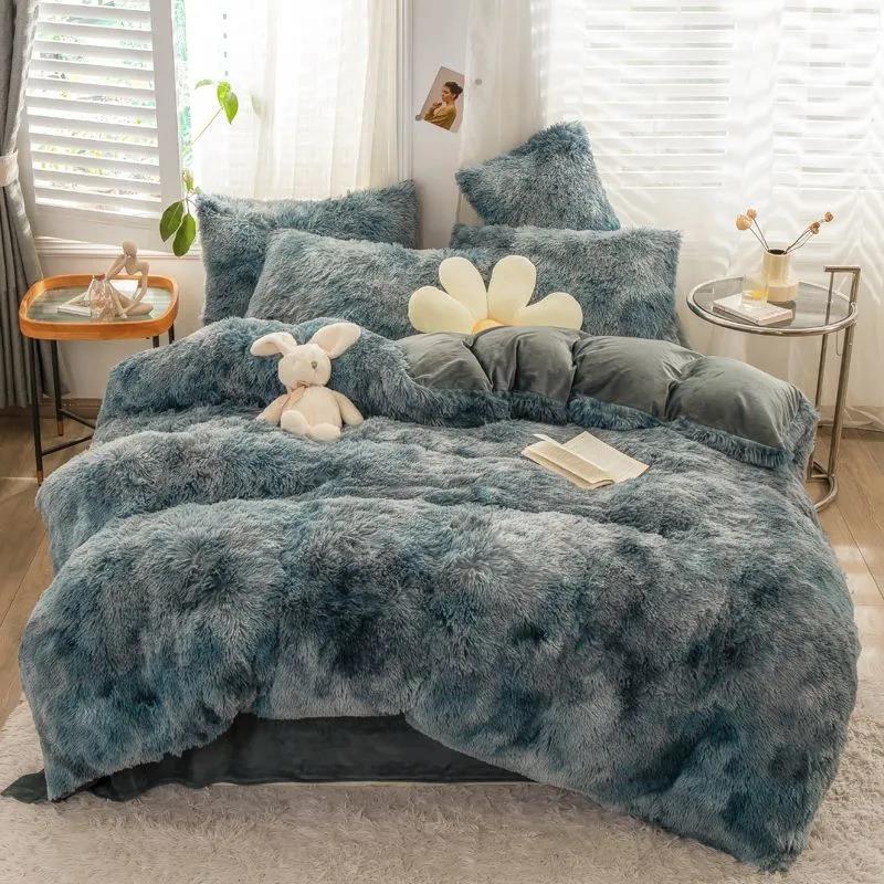 Thickened Water Velvet Four-piece Sheets Are Set In Conjunctive Princess Wind Warm Home Bedding Double Bed Suit