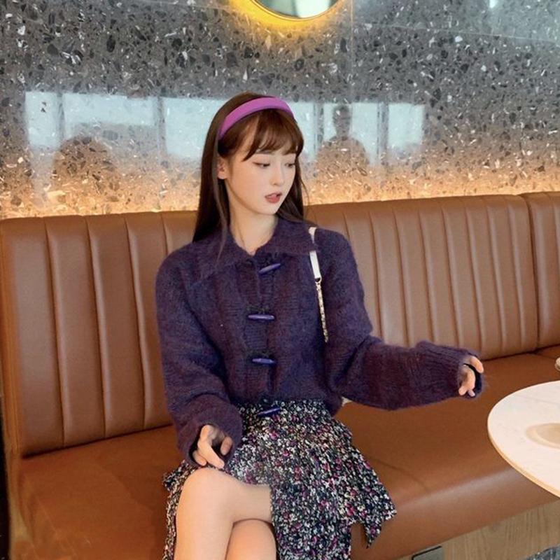 Autumn  Winter College Style Horn Button Knitted Cardigan Jacket Women Casual Fashion Loose Long-sleeved Simple Top