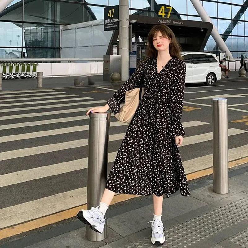 Spring Japanese First Love Skirt V-neck Floral Dress Female Slim Waist Temperament Knee-length Skirt