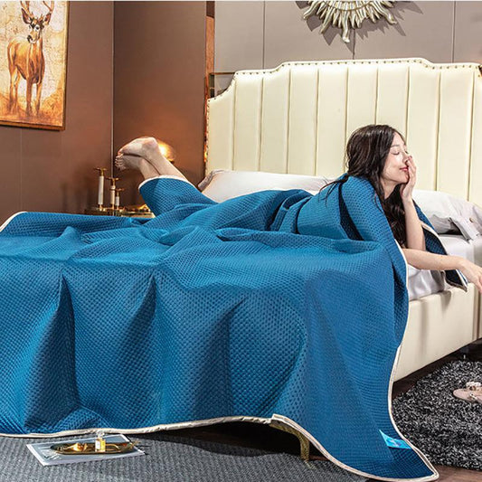 Cool Silk Summer Quilt Single Dormitory Quilt Double Spring and Autumn Thin Air-conditioning Quilt