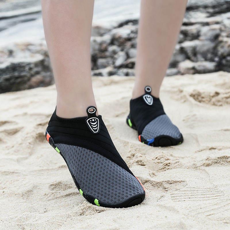 Size 35-45 Summer Men Sneakers Beach Shoes Women Lightweight Breathable Yoga Shoes Deodorant Waterproof Mesh Shoes