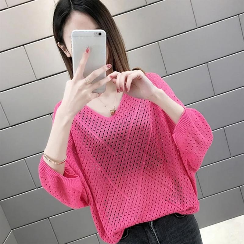 V-neck Bat Sleeve T-shirt Female Blouse Loose Large Size Short Upper Top Summer Hollow Sweater Women's Clothing