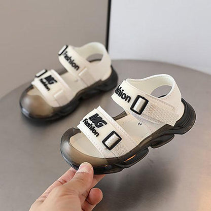 Baby Sandals Summer Boys Girls Flashing Shoes Baotou Beach Sandals Soft Sole 1-6 Years Old Kid Sneakers