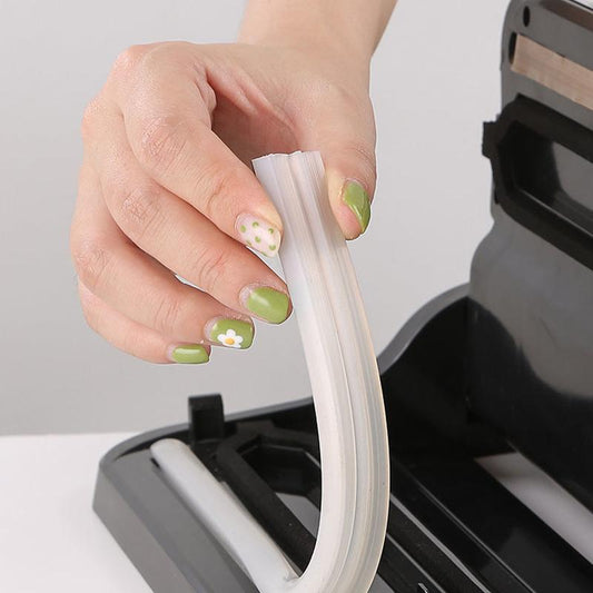 Best Food Vacuum Sealer Automatic Commercial Household Food Vacuum Sealer Packaging Machine Include 10Pcs Bags