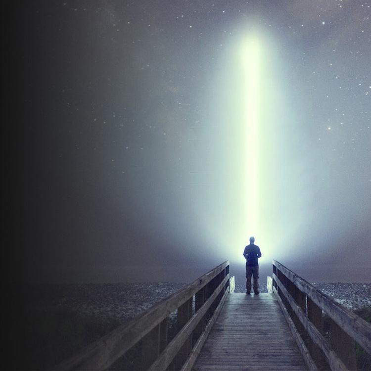 Portable Flashlight Strong Light Rechargeable Outdoor Ultra-bright Long-range Portable Lamp Searchlight