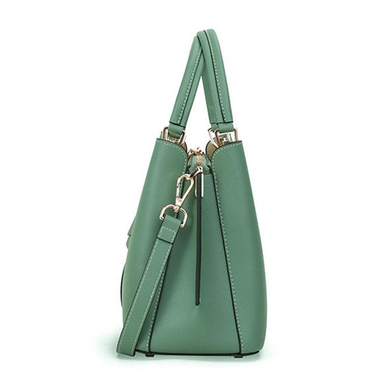 Women Luxury Top-Handle Bags Personality European Style Genuine Leather Handbags Large Capacity Crossbody Bag