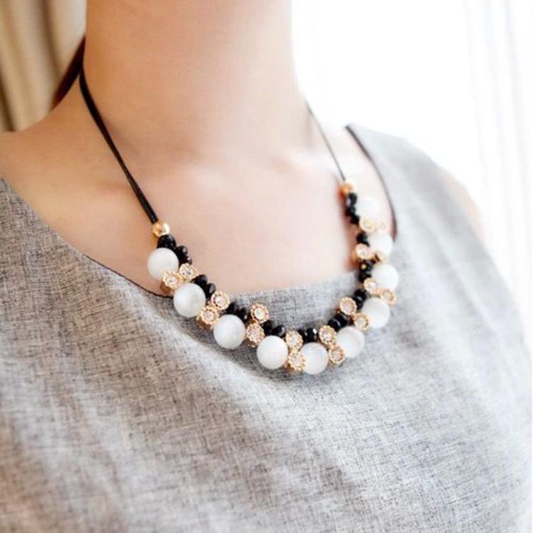 Necklace Opal Crystal Fashion Necklace Pendant Chain Female Short Pearl Clavicle Chain