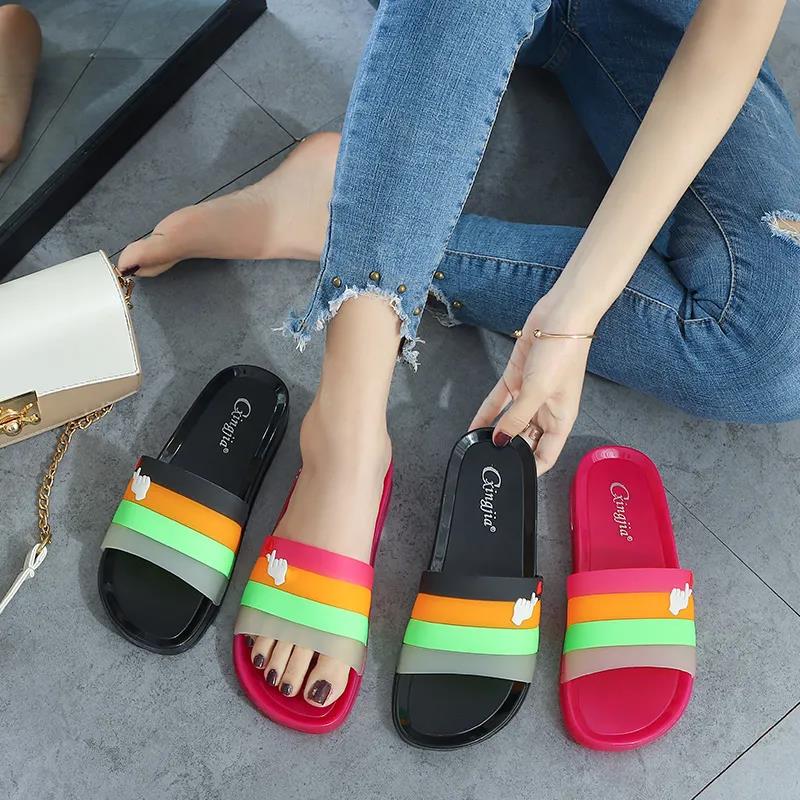 Slippers Female Summer Korean Fashion Crystal Rainbow Non-slip Thick-soled Non-smelly Feet Student Outdoor Soft-soled Beach Sandals Women