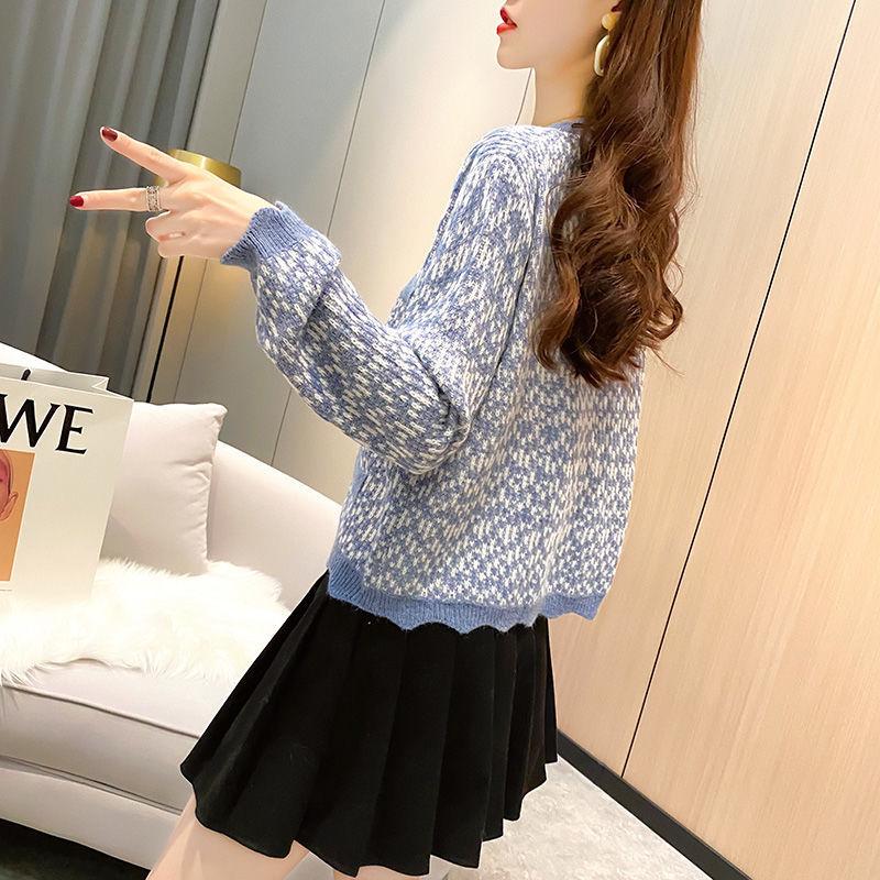 Autumn and Winter Fashion Loose Sweater Knit Cardigan Versatile Sweater Long-sleeved Striped Pattern Female Jacket