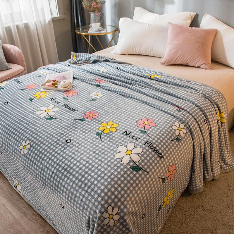 Thicken Blanket Quilt Coral Fleece Blanket Air Conditioning Blanket Flannel Bed Sheet Person Blanket Siesta Blanket Siesta Blanket Soft Blanket